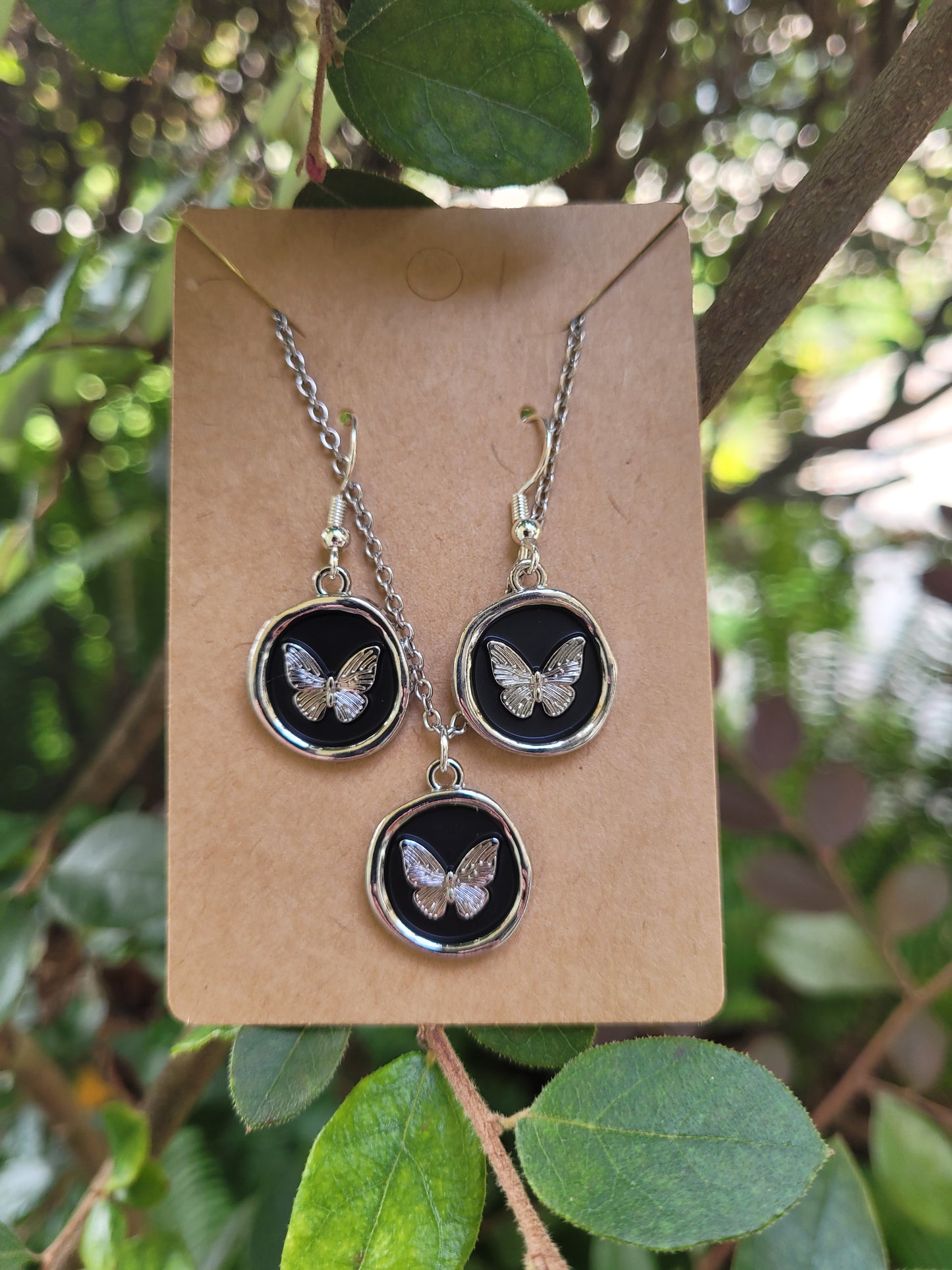 Butterfly Seals Jewelry Set