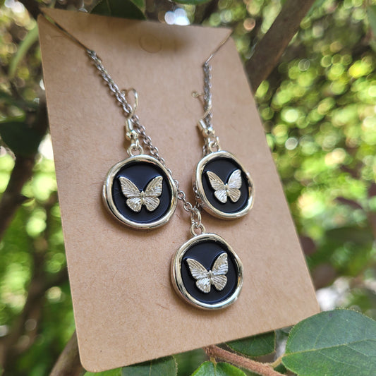 Butterfly Seals Jewelry Set
