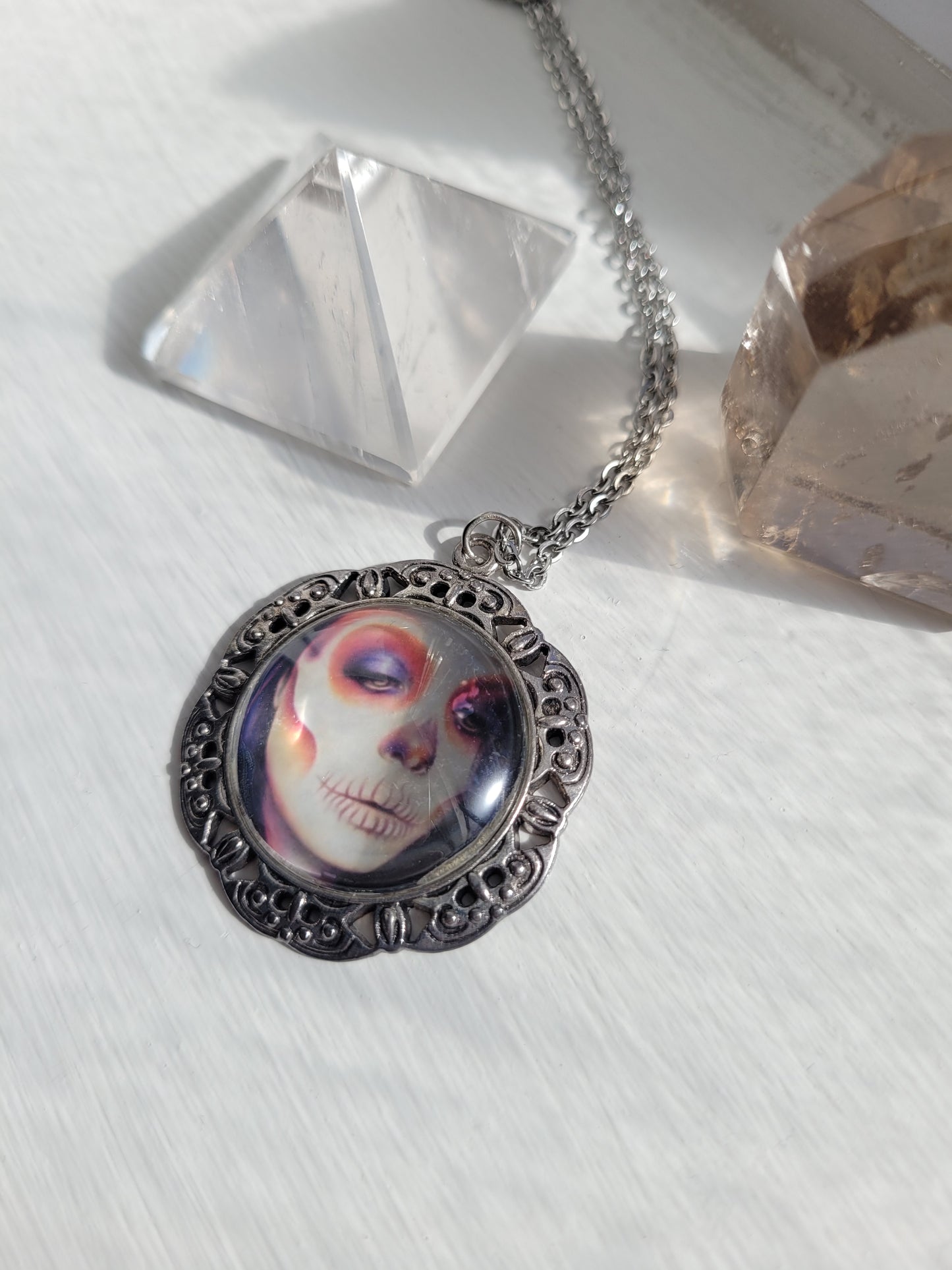 Hollow Muse Ornate Pendant