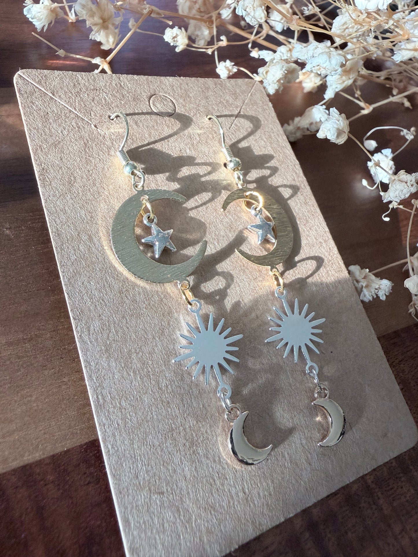 Celestial Daydream Earrings | 90s Whimsical Moon & Star Jewelry